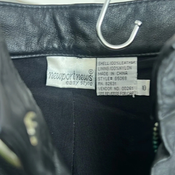 Newport News Leather Pants. Size 10 - Picture 3 of 5